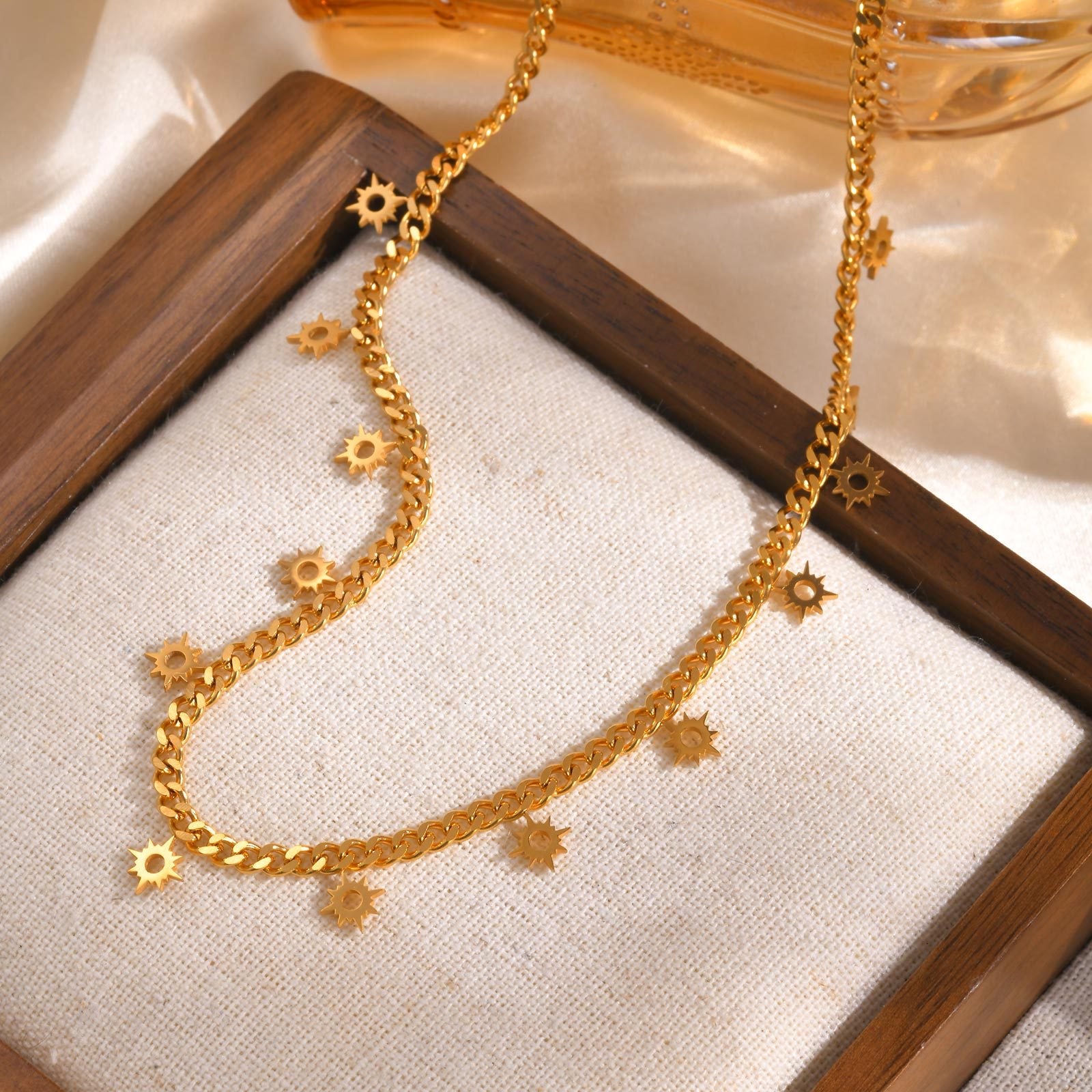 Collier rail doré