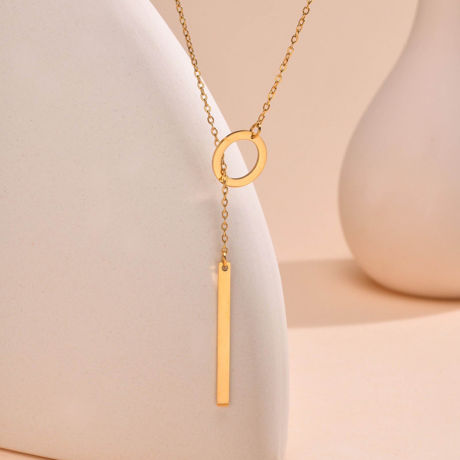 Collier cercle doré